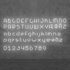 Artemide Alphabet of Light malé písmeno na stenu e