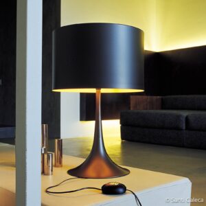 FLOS Spun Light T2 – čierna stolná lampa