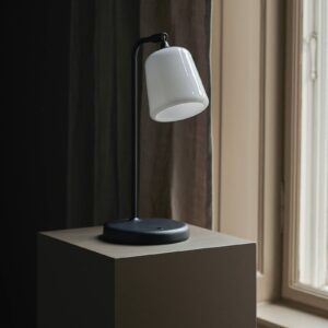New Works Material New Edition stolová lampa
