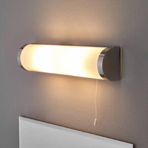 Jednoduché kúpeľňové svetlo Liana IP44