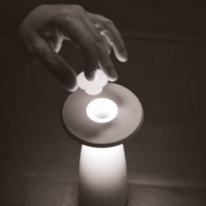 LED lampa Nuflair s batériou